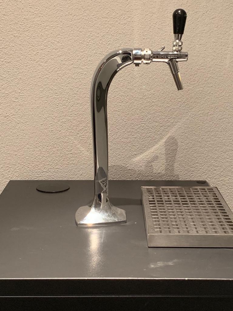 Mobiles Bier- Ausschankbüffet